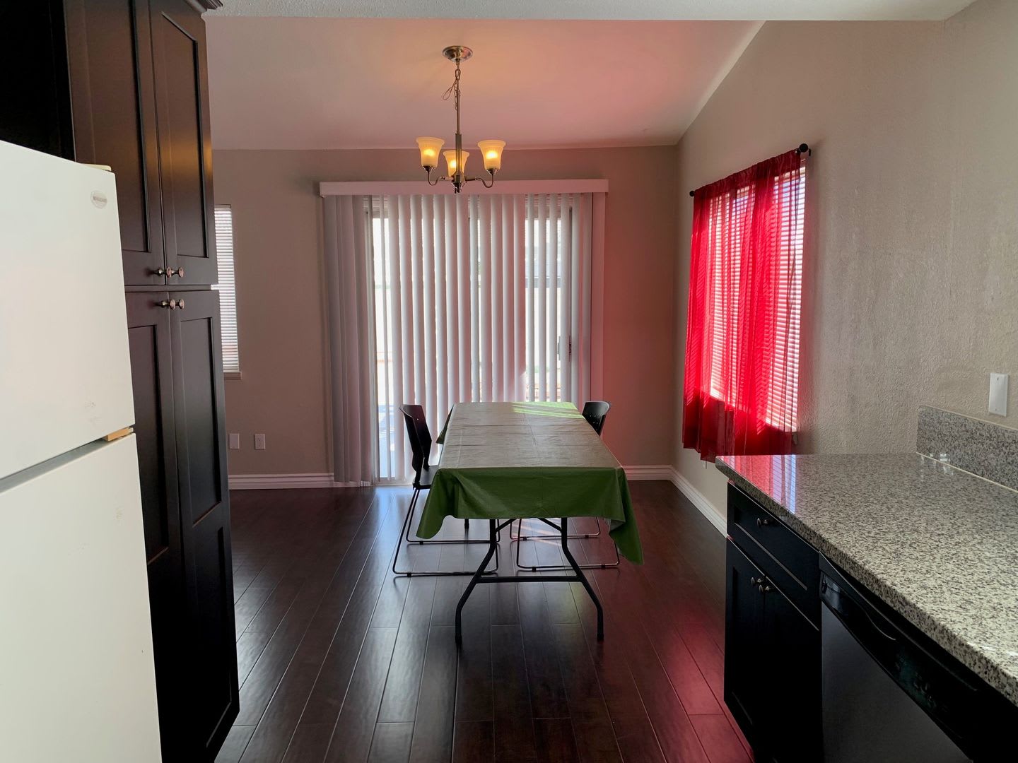 spacious 3 bedroom 2 bath home with large yard, indoor laundry room – photo 5
