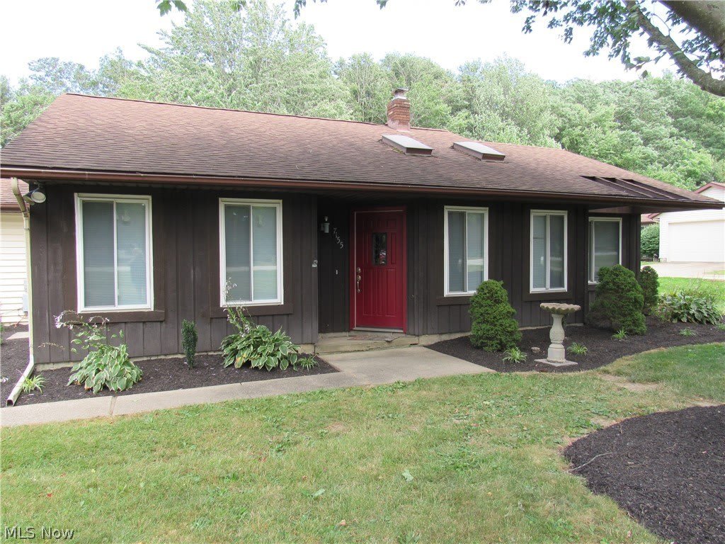 7155 Auburn Road – photo 3