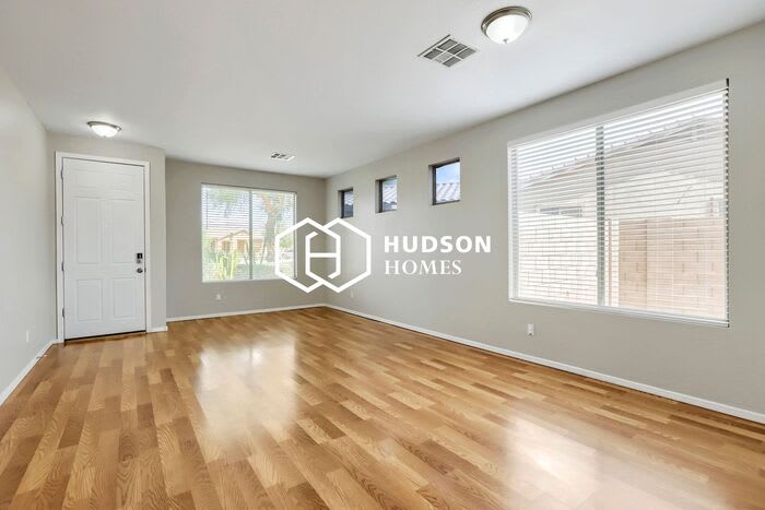 13292 South 176th Avenue – photo 5