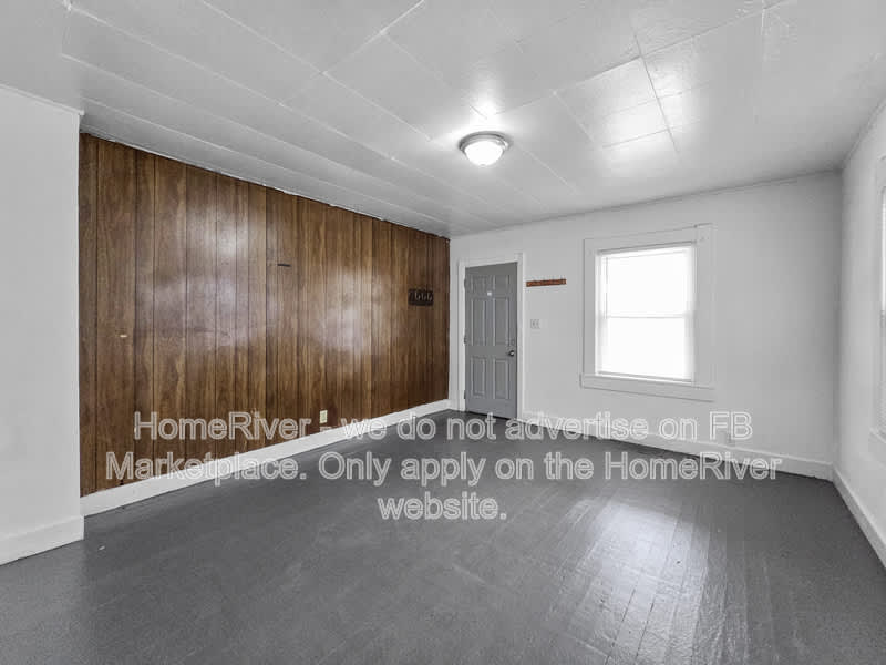 150 Villa Ave – photo 2