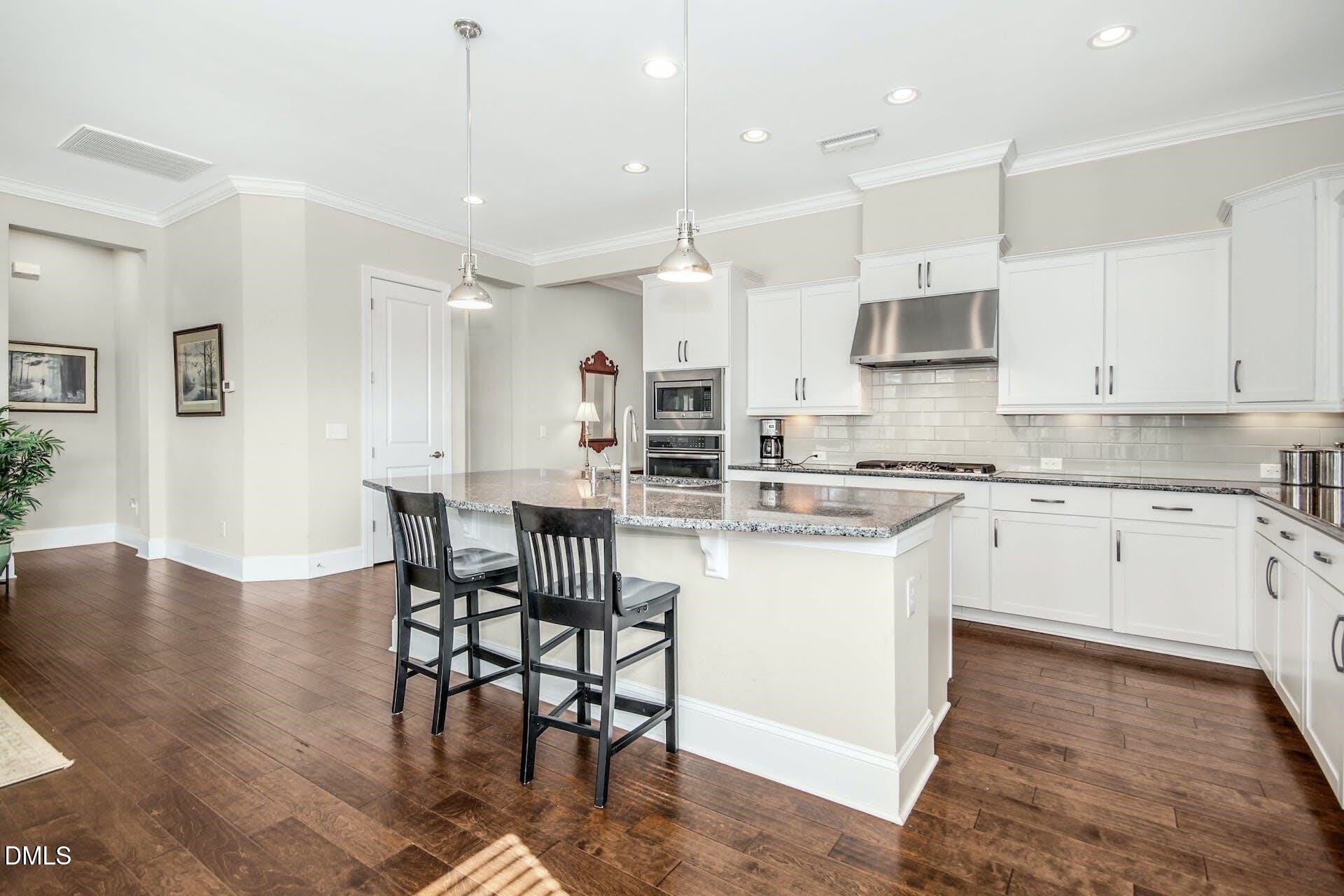 485 Wildwind Drive – photo 4