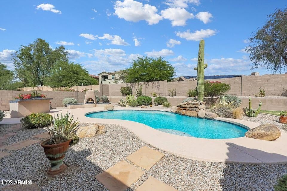9773 S 183rd Drive – photo 3