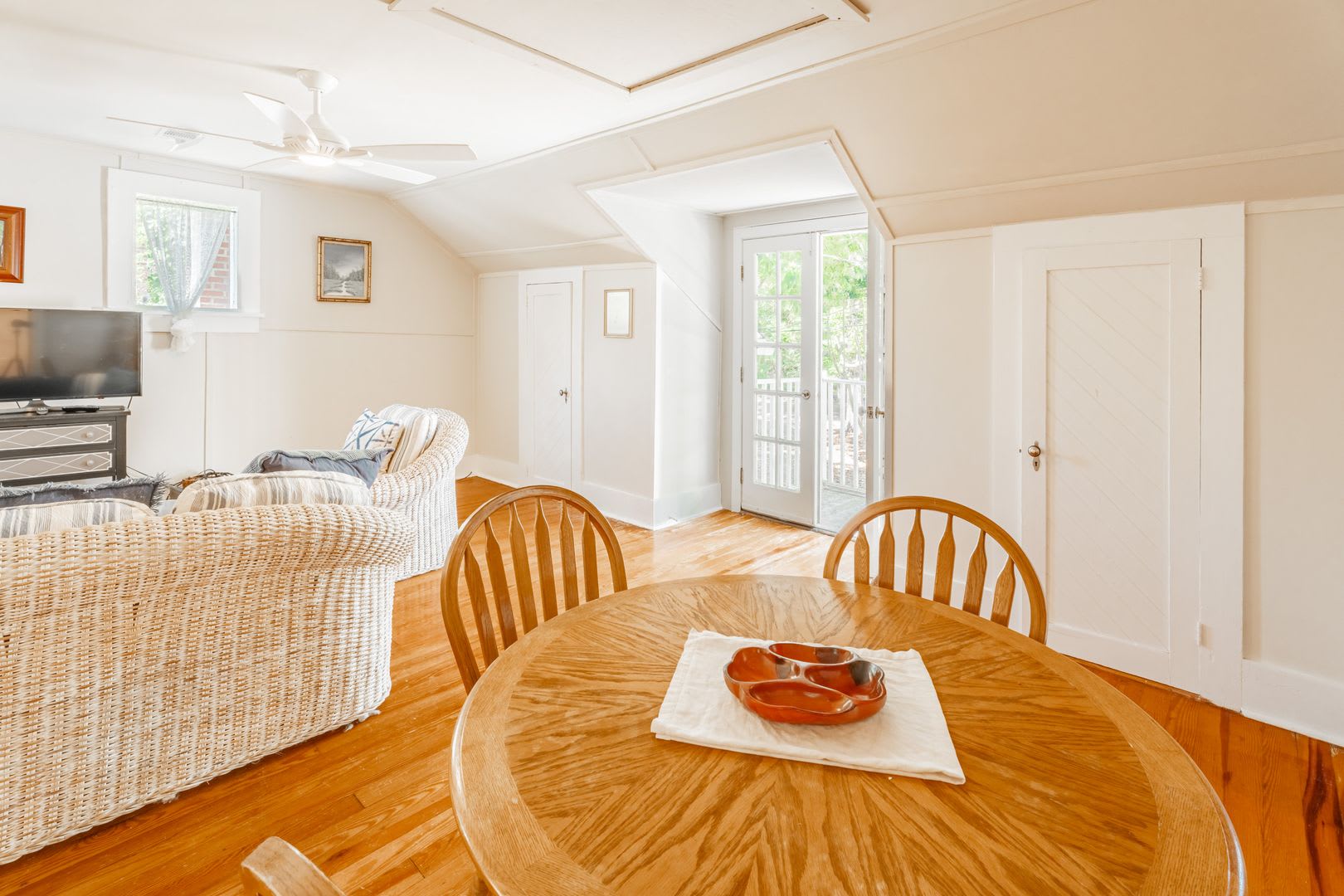 326 Sumter Street Se – photo 5