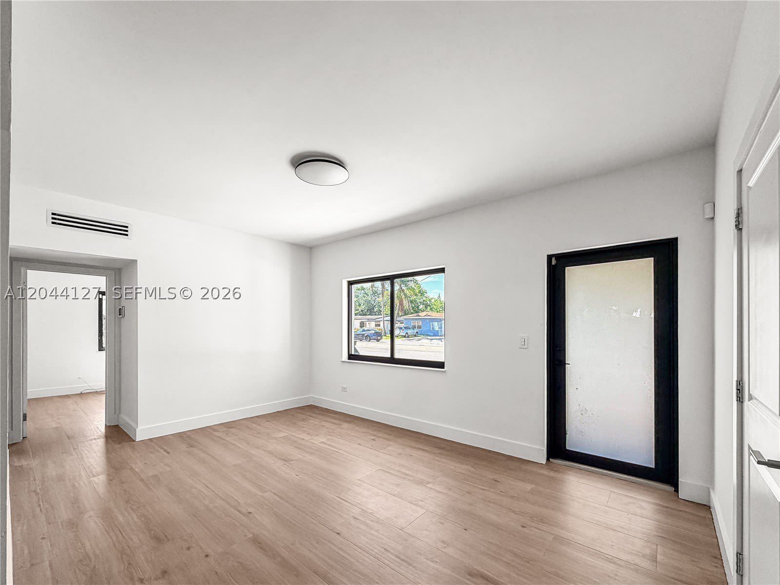 55 NW 125th St – photo 4