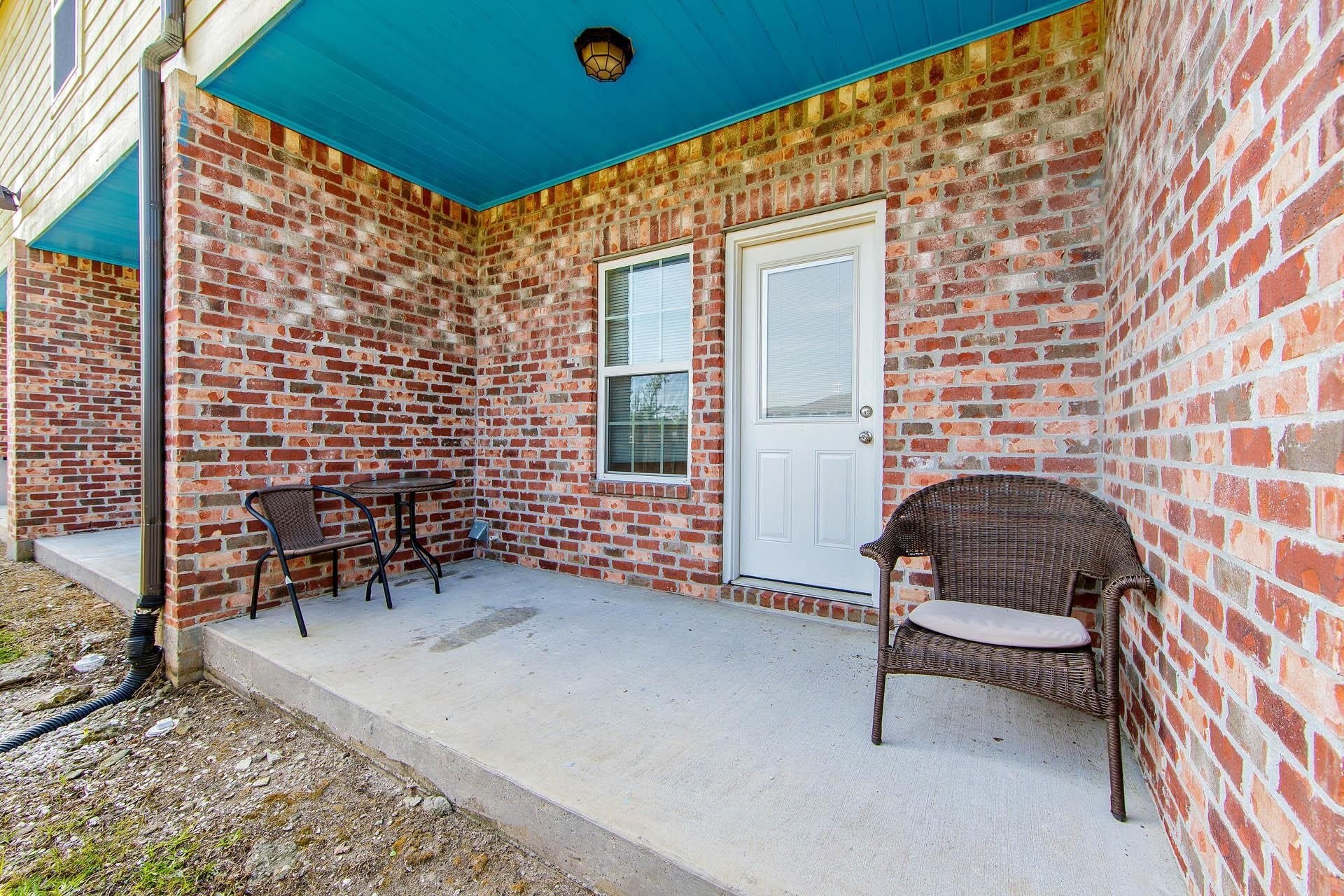 151 Dixie Avenue – photo 5