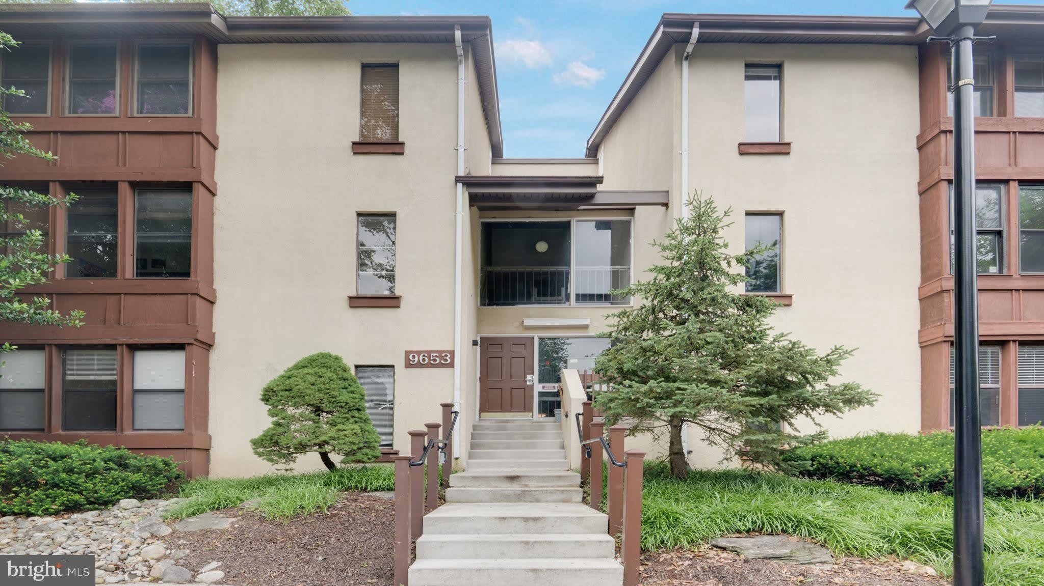 9653 WHITEACRE Road – photo 1