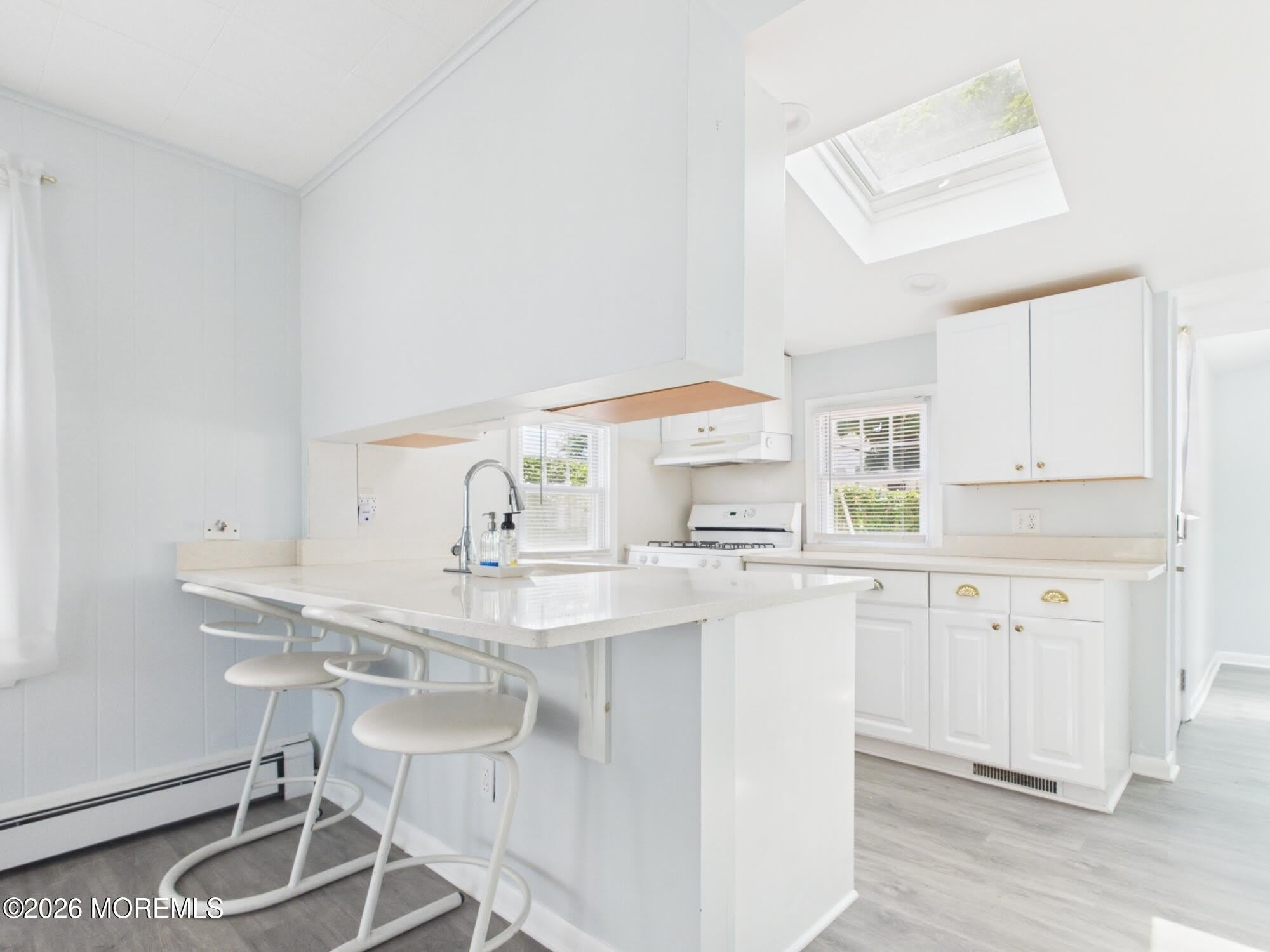 325 15th Avenue – photo 2