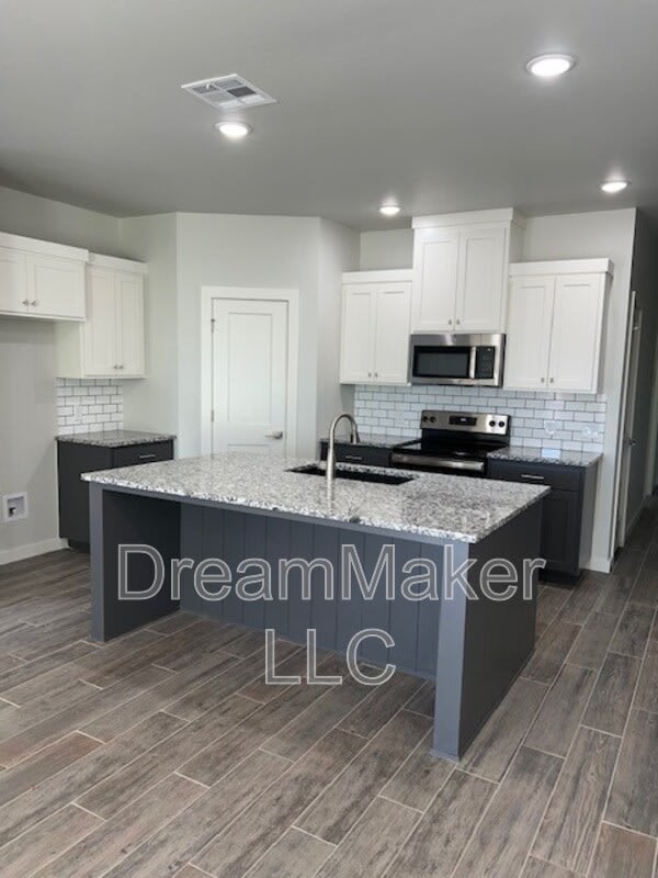 1008 Varenna Lane – photo 3