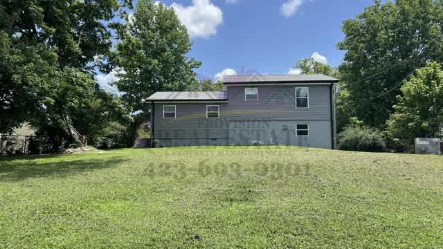 3524 Woodridge Dr SE – photo 4