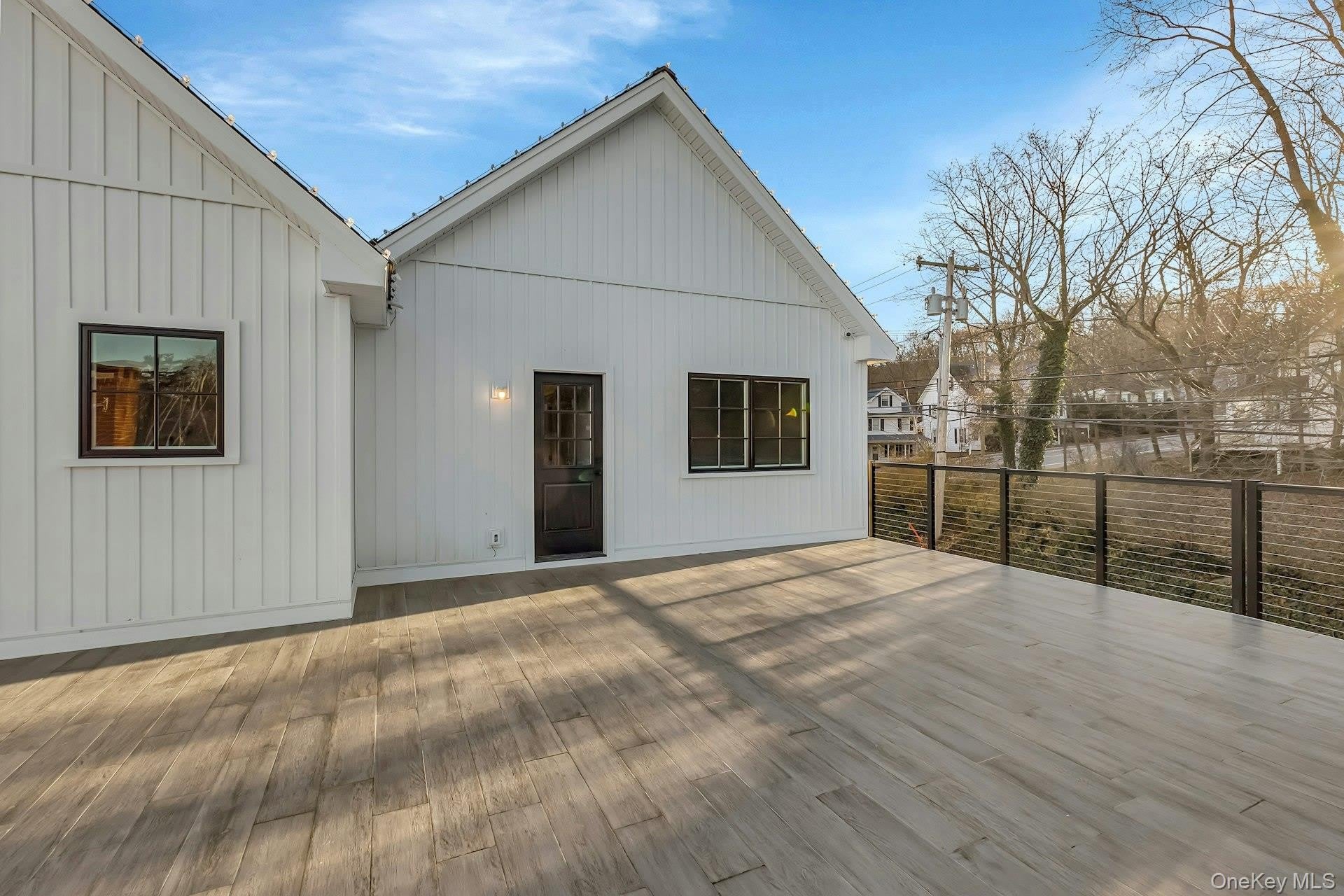 156 W Broadway – photo 2