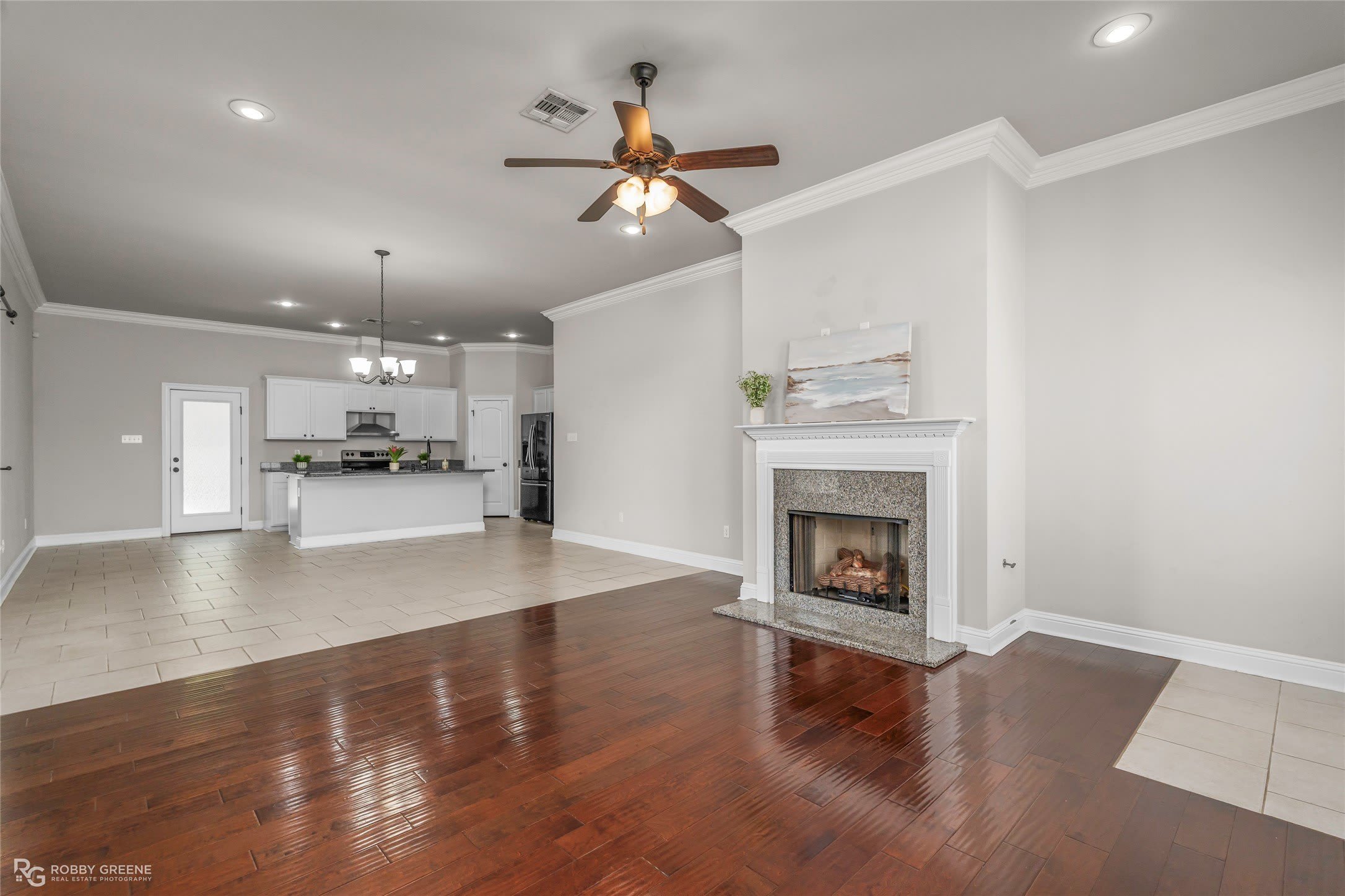 1576 Riverview Lane – photo 4