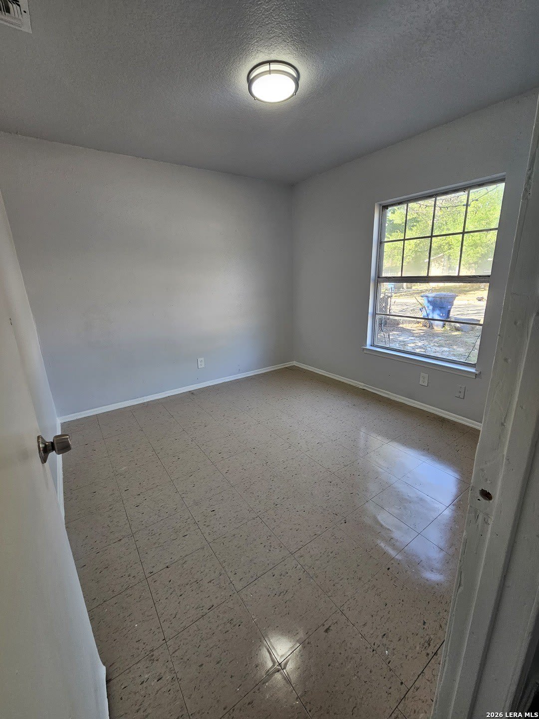 8635 PAINTED TEEPEE ST – photo 5