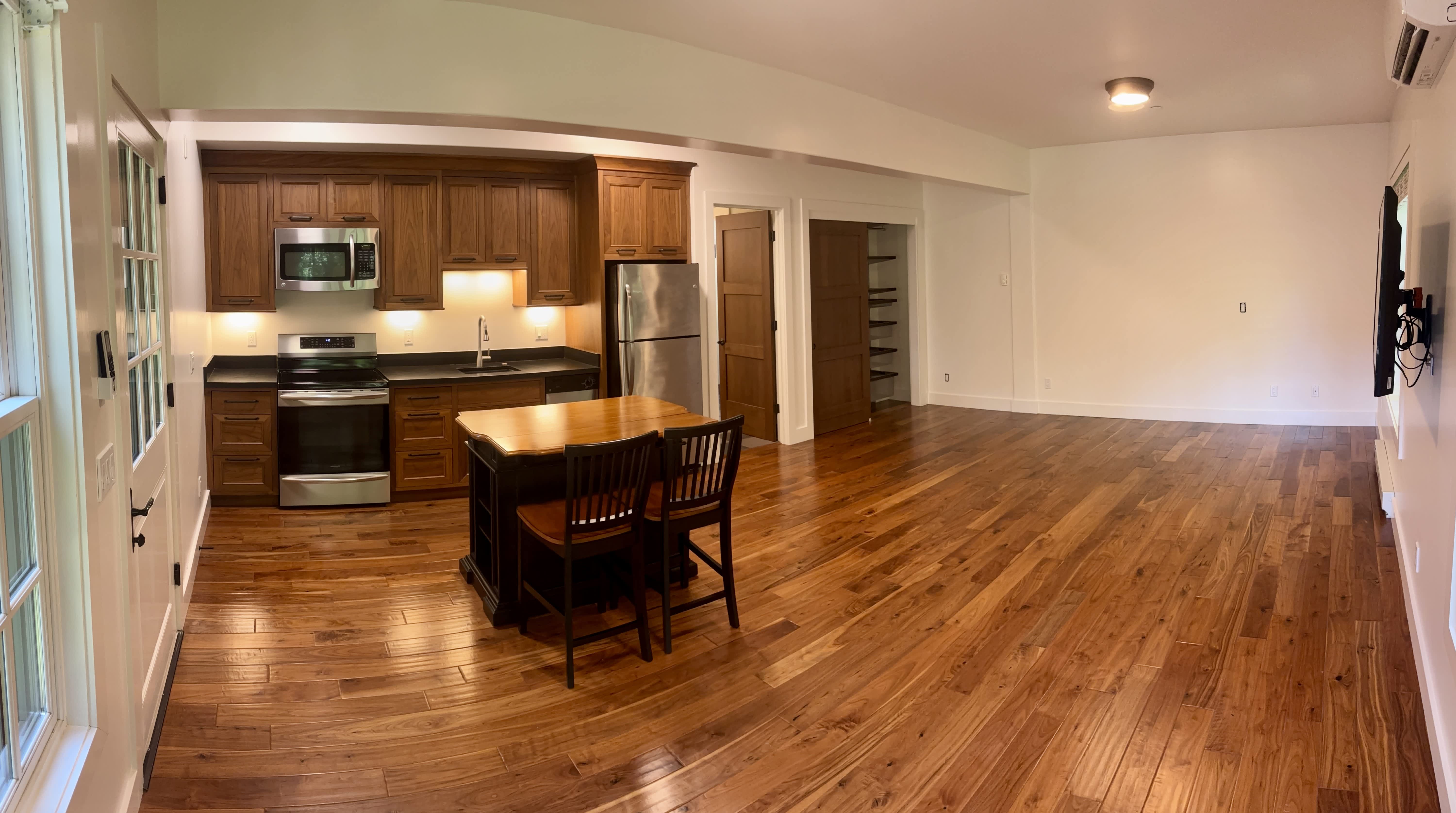 11 Park Avenue – photo 2
