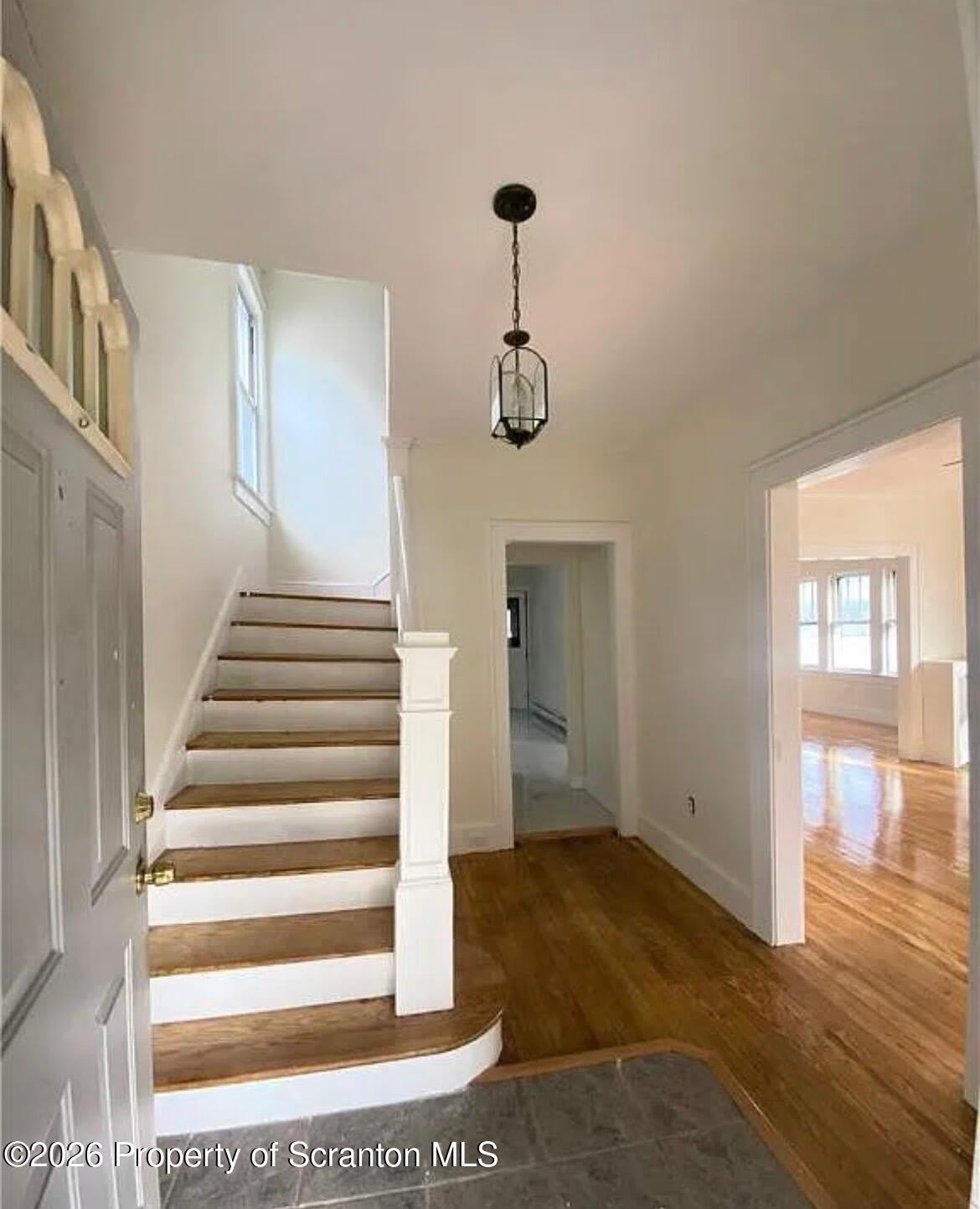 24 Stafford Avenue – photo 2