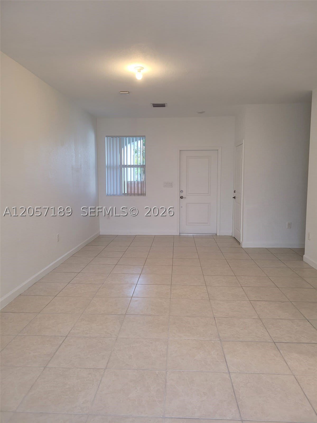 2685 SE 13th St – photo 3