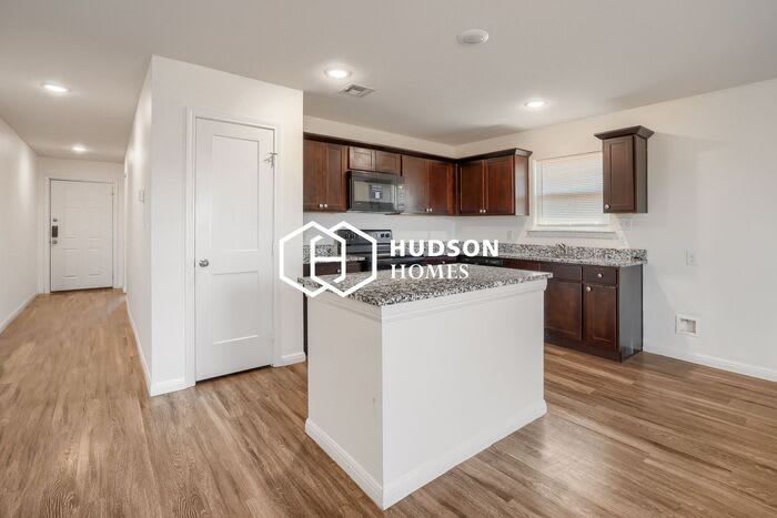 1006 David Avenue – photo 5
