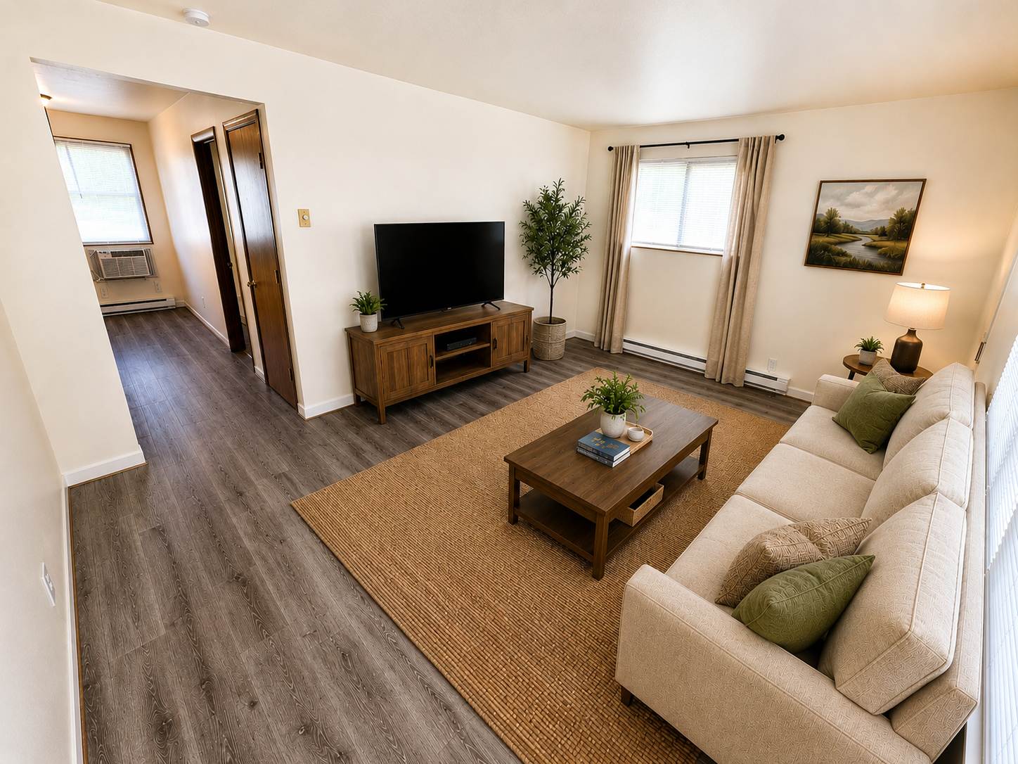 2716 4th AvenueApt 8 – photo 2