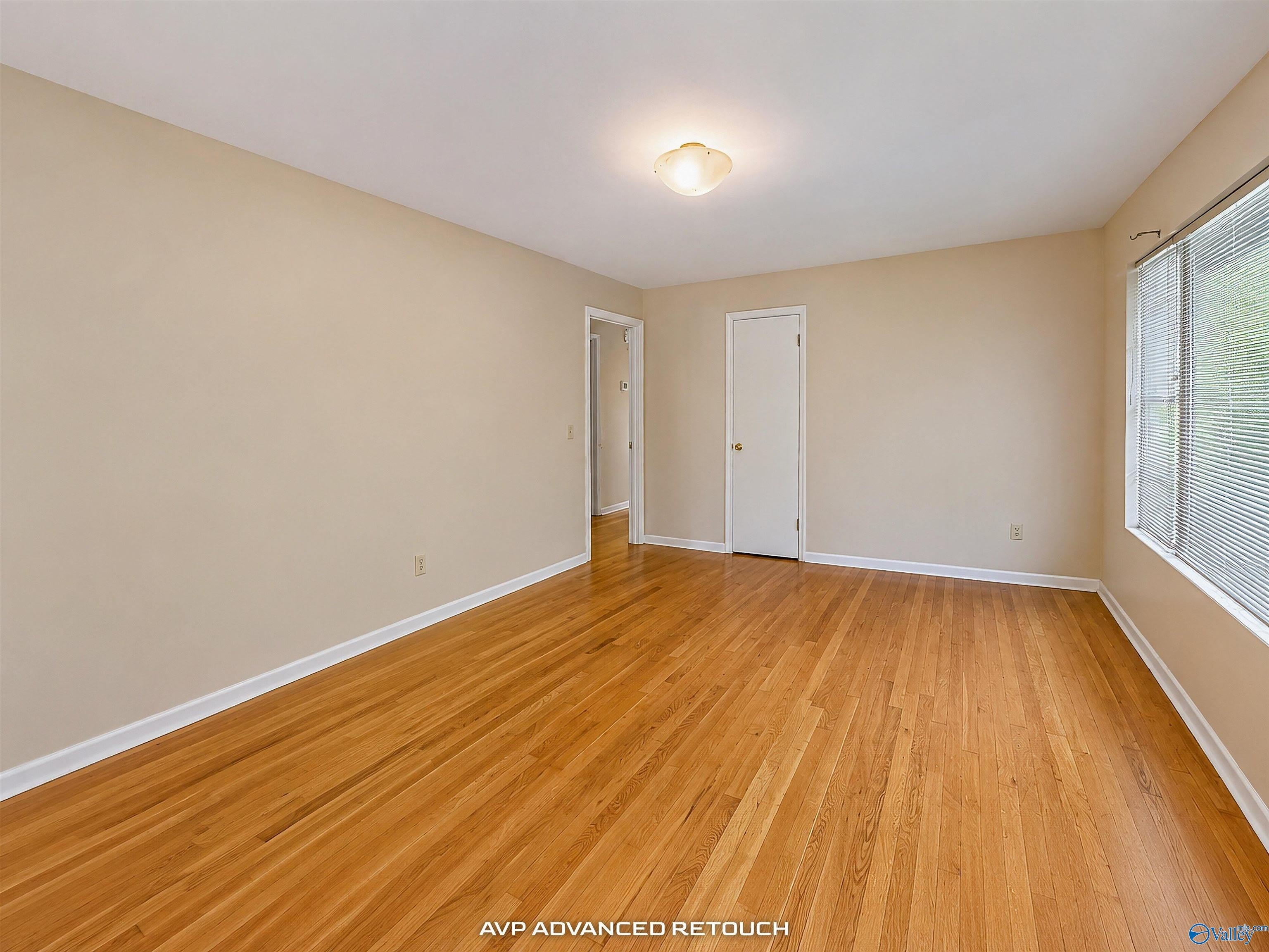 514 Ferry Street – photo 4
