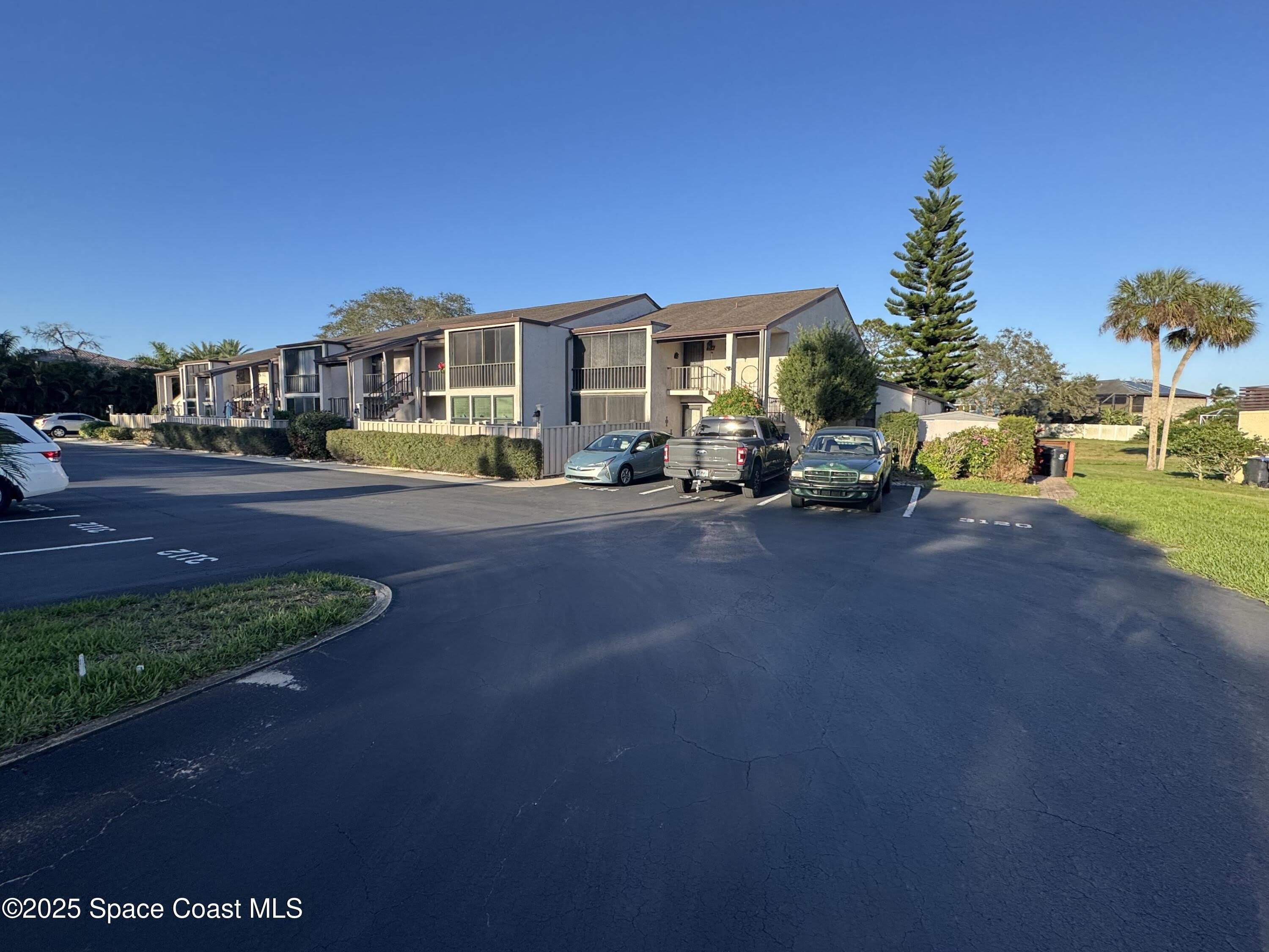 3124 Finsterwald Drive – photo 2