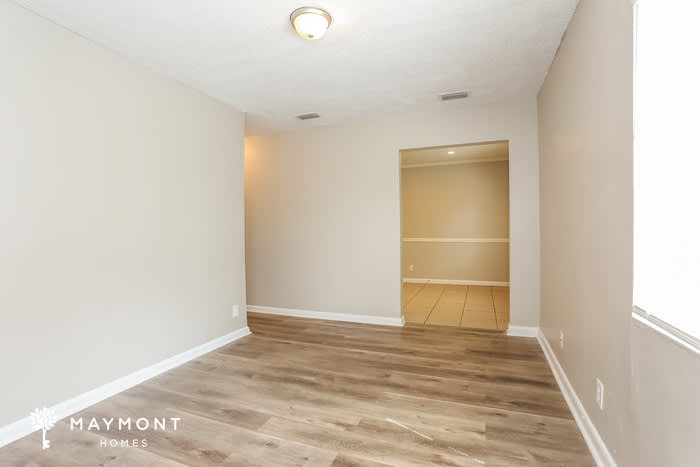 4523 Hercules Avenue – photo 5
