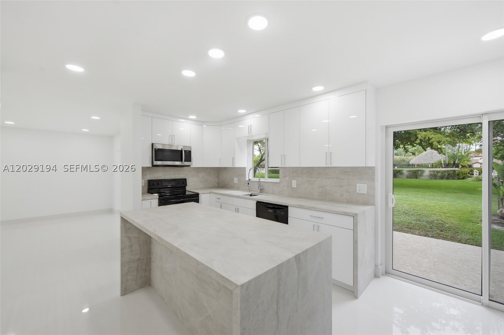 22384 Thousand Pines Ln – photo 1
