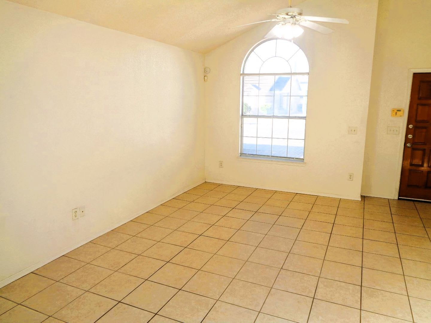 Welcome To This Charming Single Level Home With Evaporative Air Located In Quiet Eastside Neighborhood – photo 2