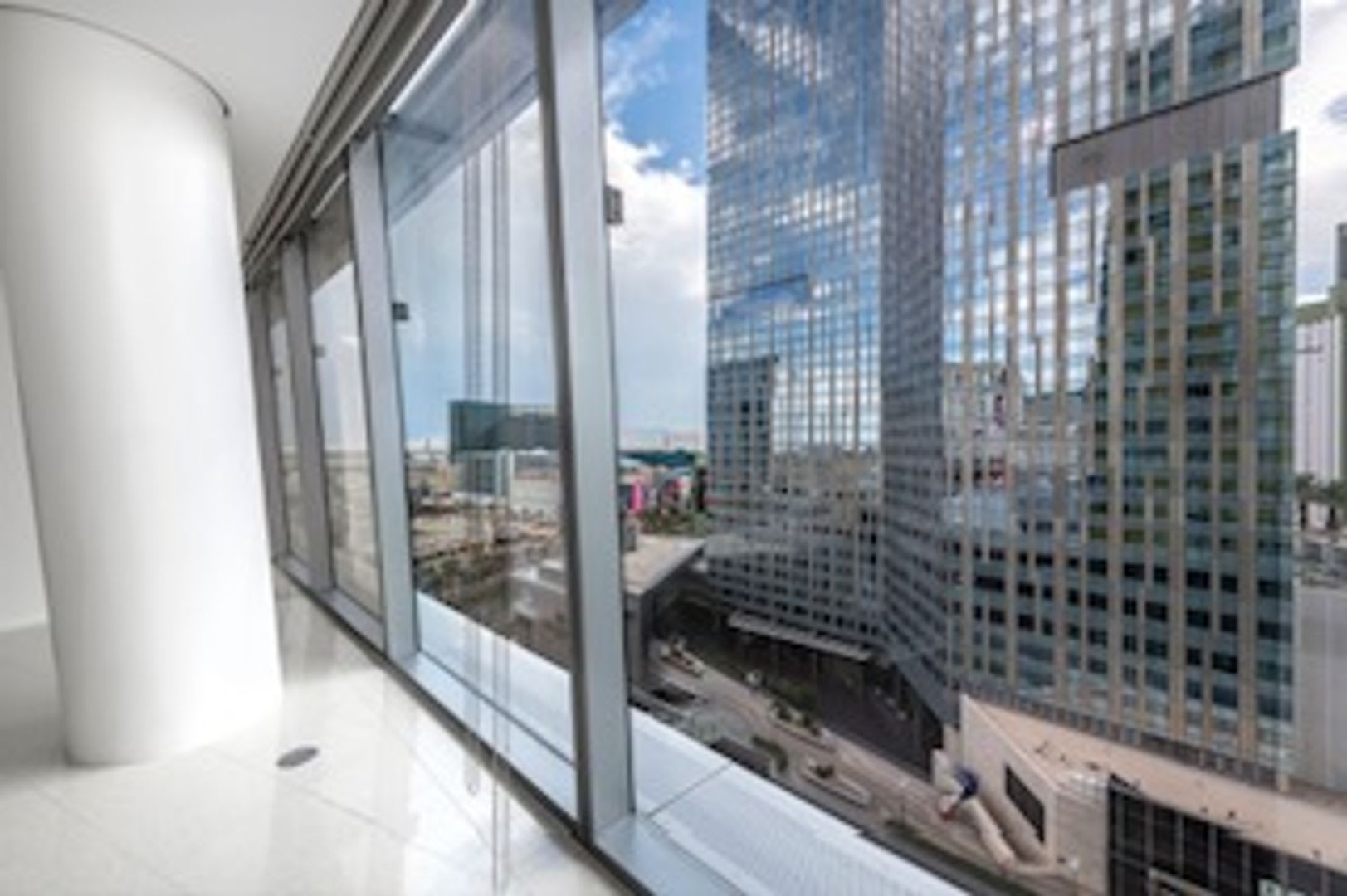 Fantastic 1 Bedroom At Veer Towers – photo 5