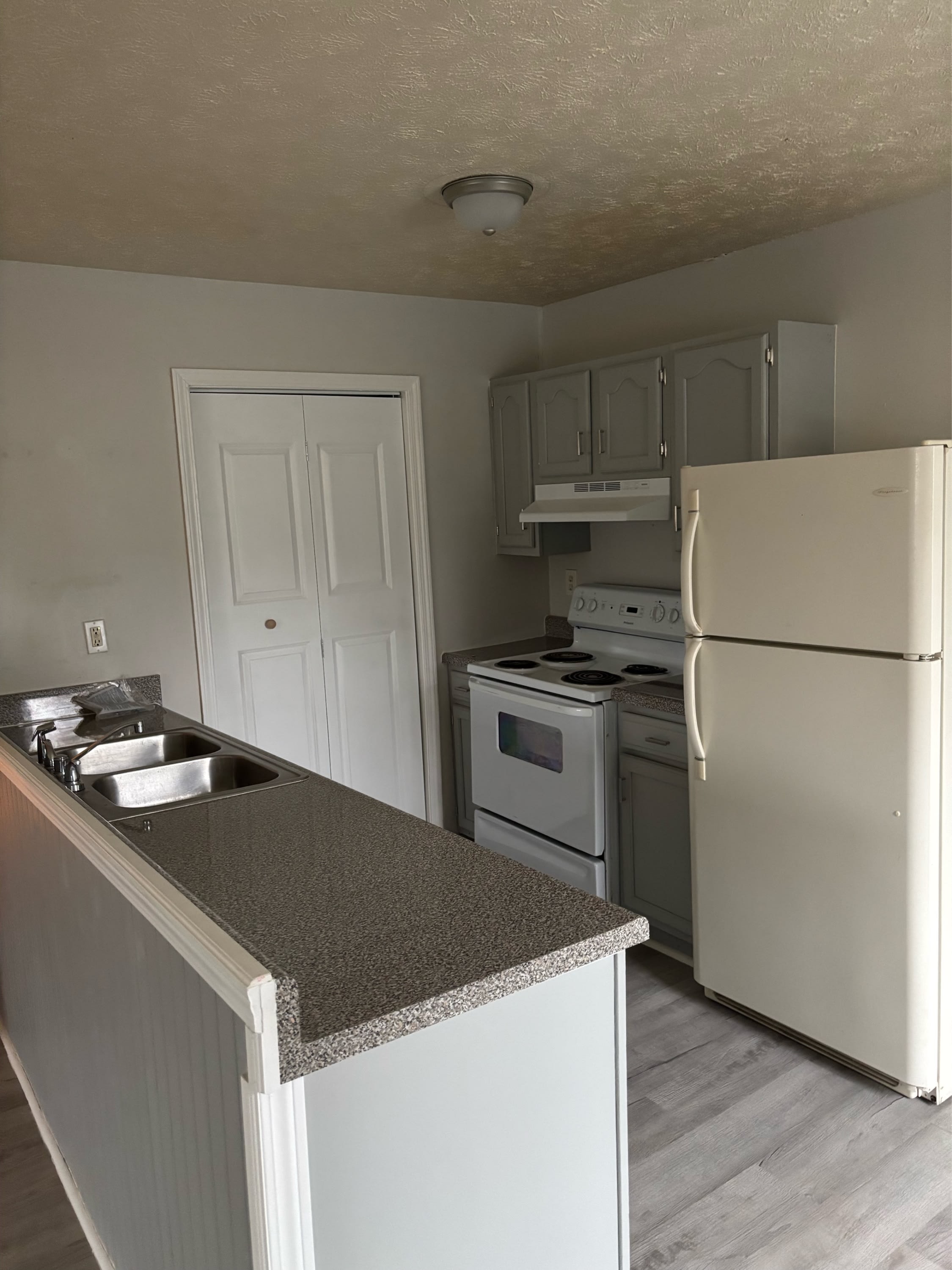 1001 Breathitt Street – photo 2
