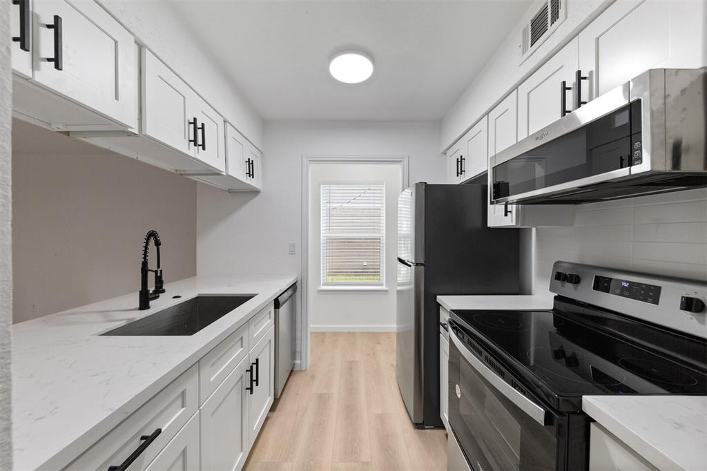 815 Lyle West Avenue – photo 3