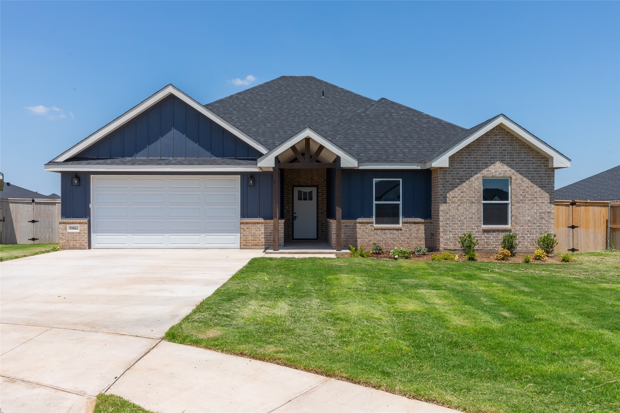 7701 Sawdust Trail – photo 1
