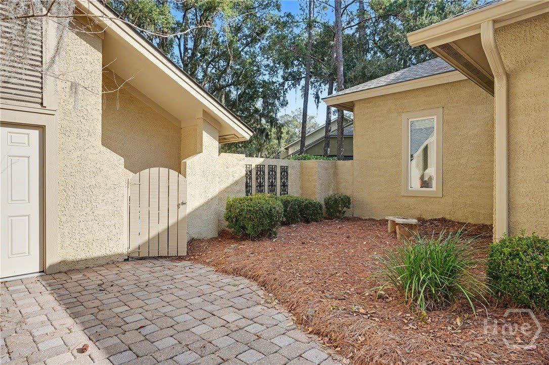 1 Tapestry Lane – photo 4