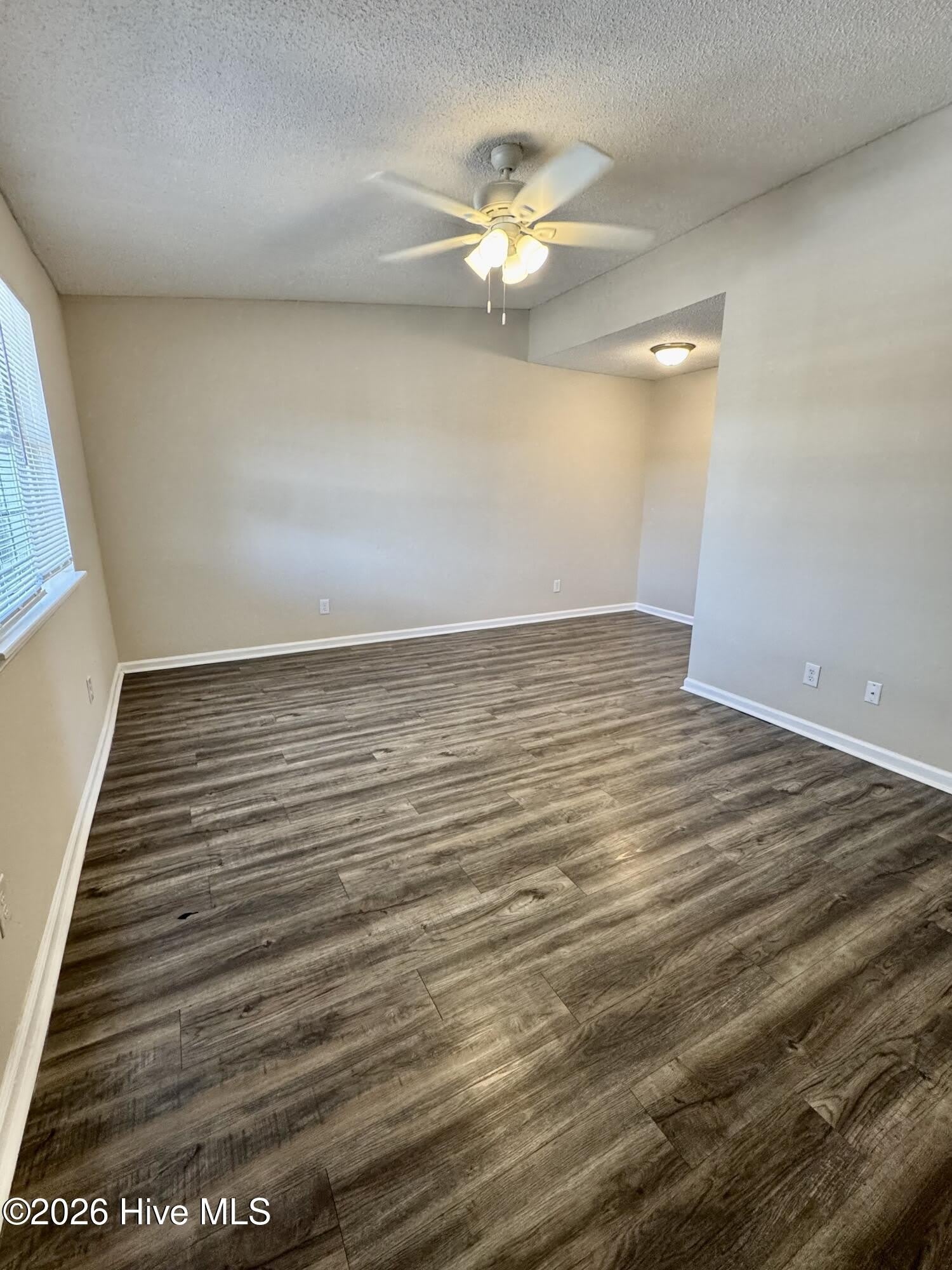 1293 Park W Drive – photo 3