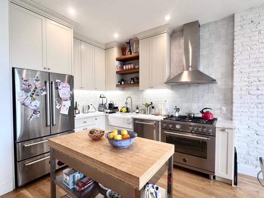 42 Devoe Street – photo 2