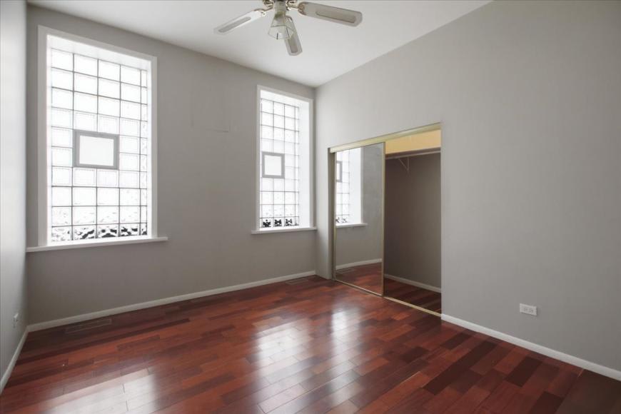1611 N. Wood St. – photo 4