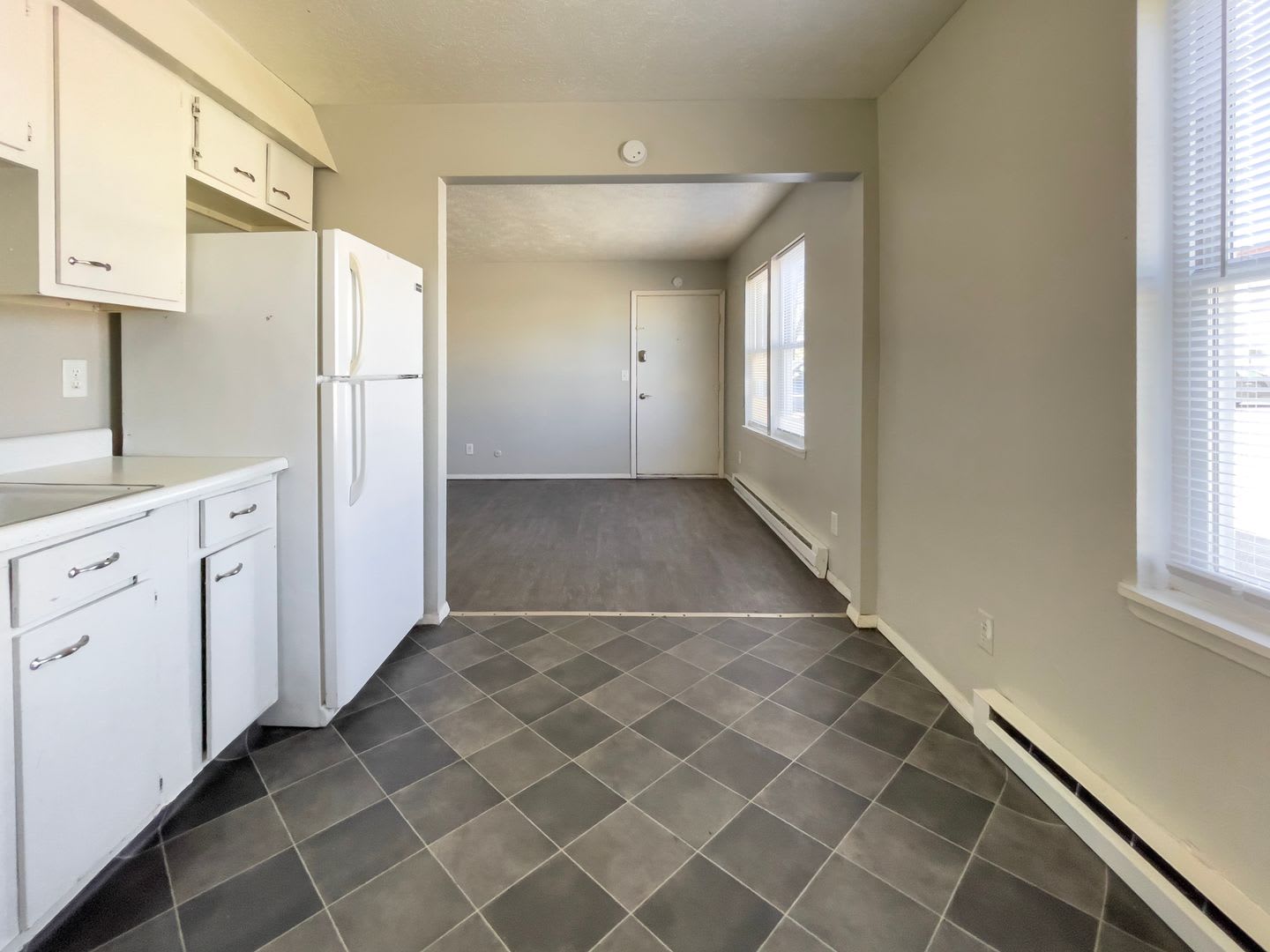 The Nest Apartments 2 Bedroom Flats Near Walking Trails – photo 2