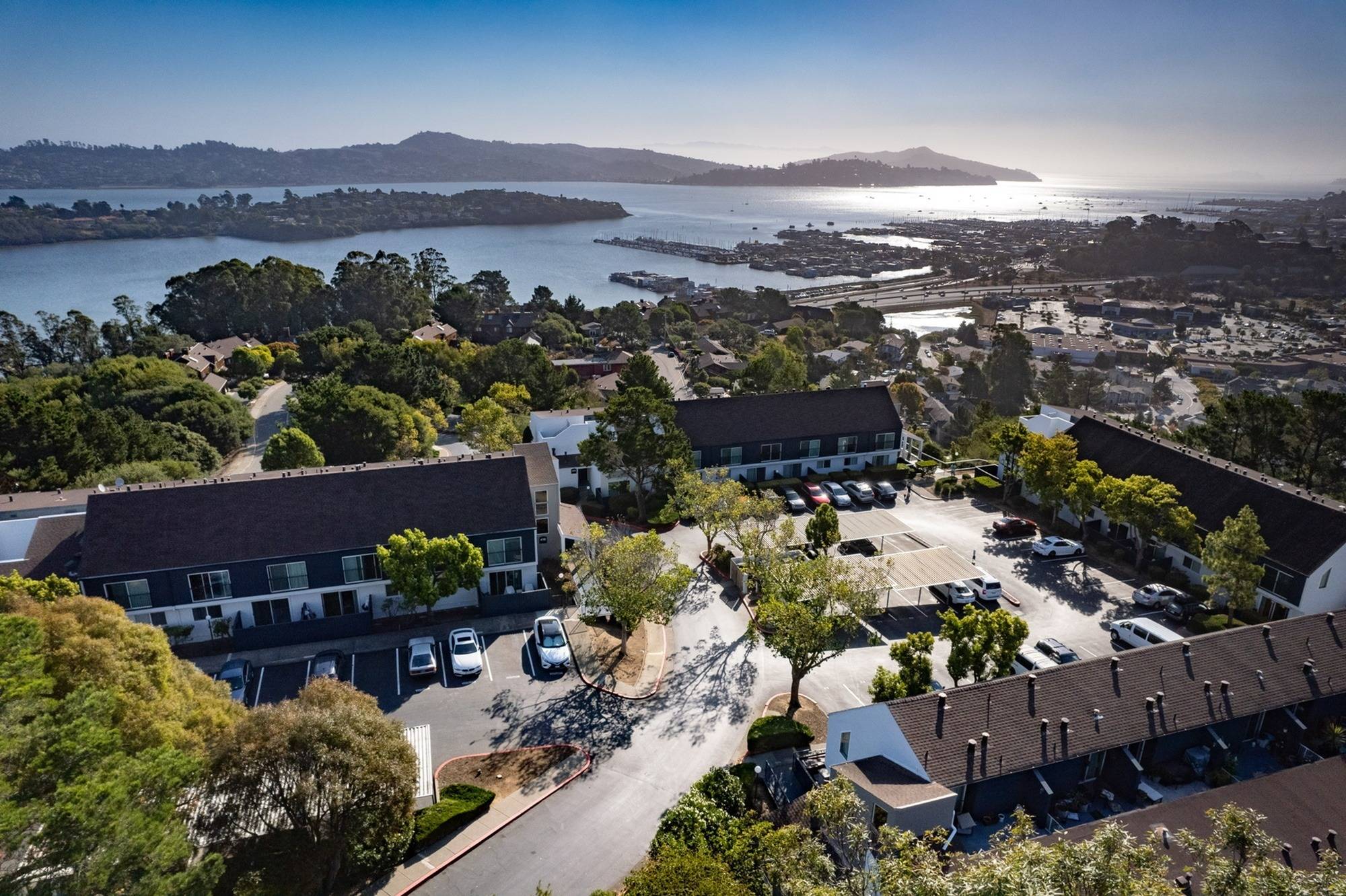 Summit at Sausalito Apartments – photo 1