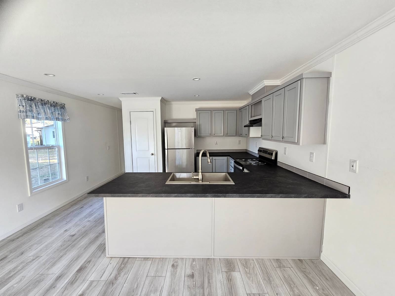 4900 SE 102nd Place – photo 2