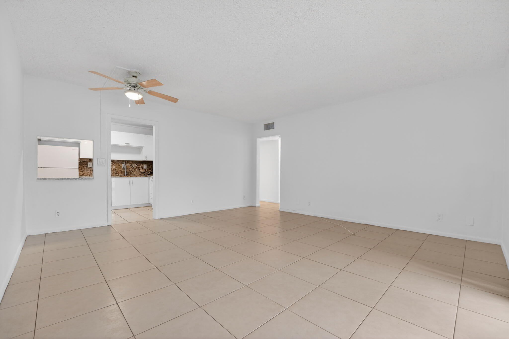 760 SE 2nd Avenue – photo 5
