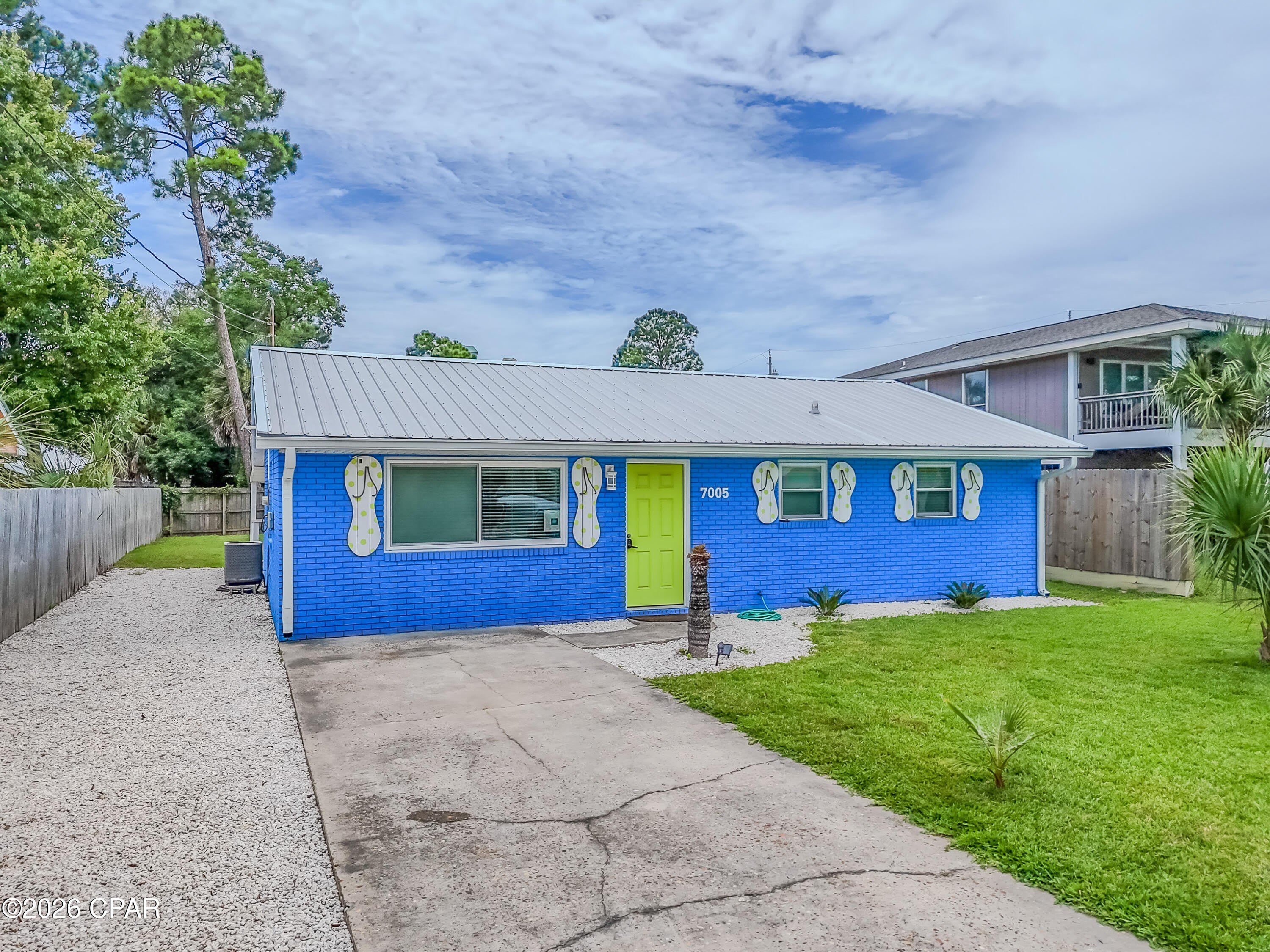 7005 S Lagoon Drive – photo 3