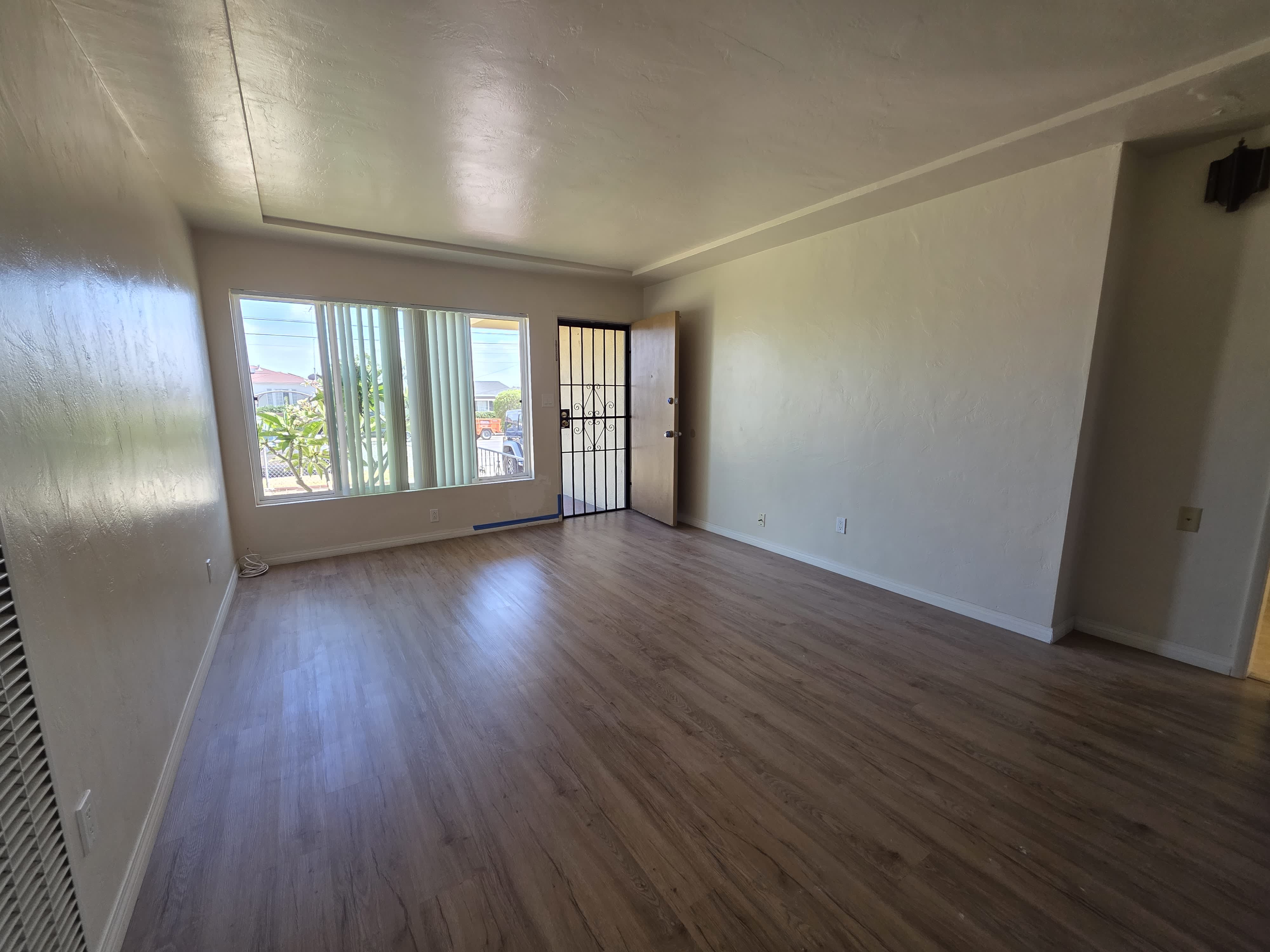 1339 E 4th St – photo 2