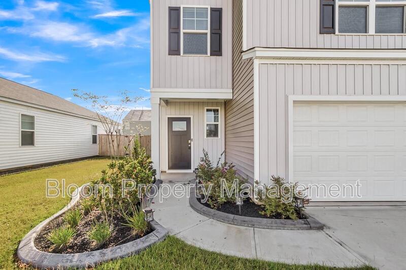 828 Lilyford Ln – photo 3