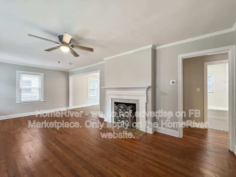 2203 Maywood St – photo 3