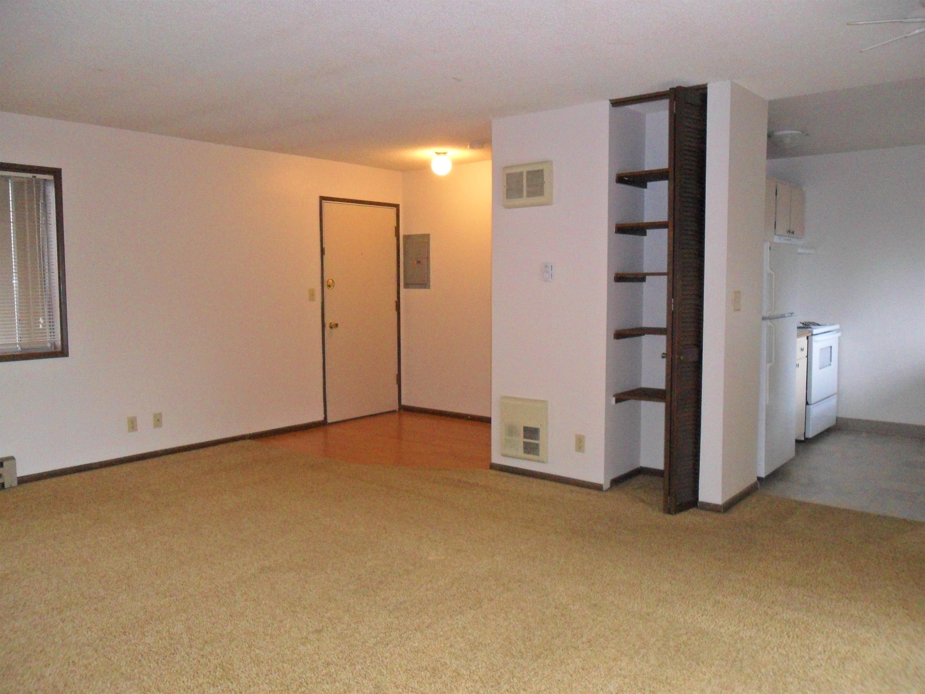 515-F Fairview Avenue SE – photo 2