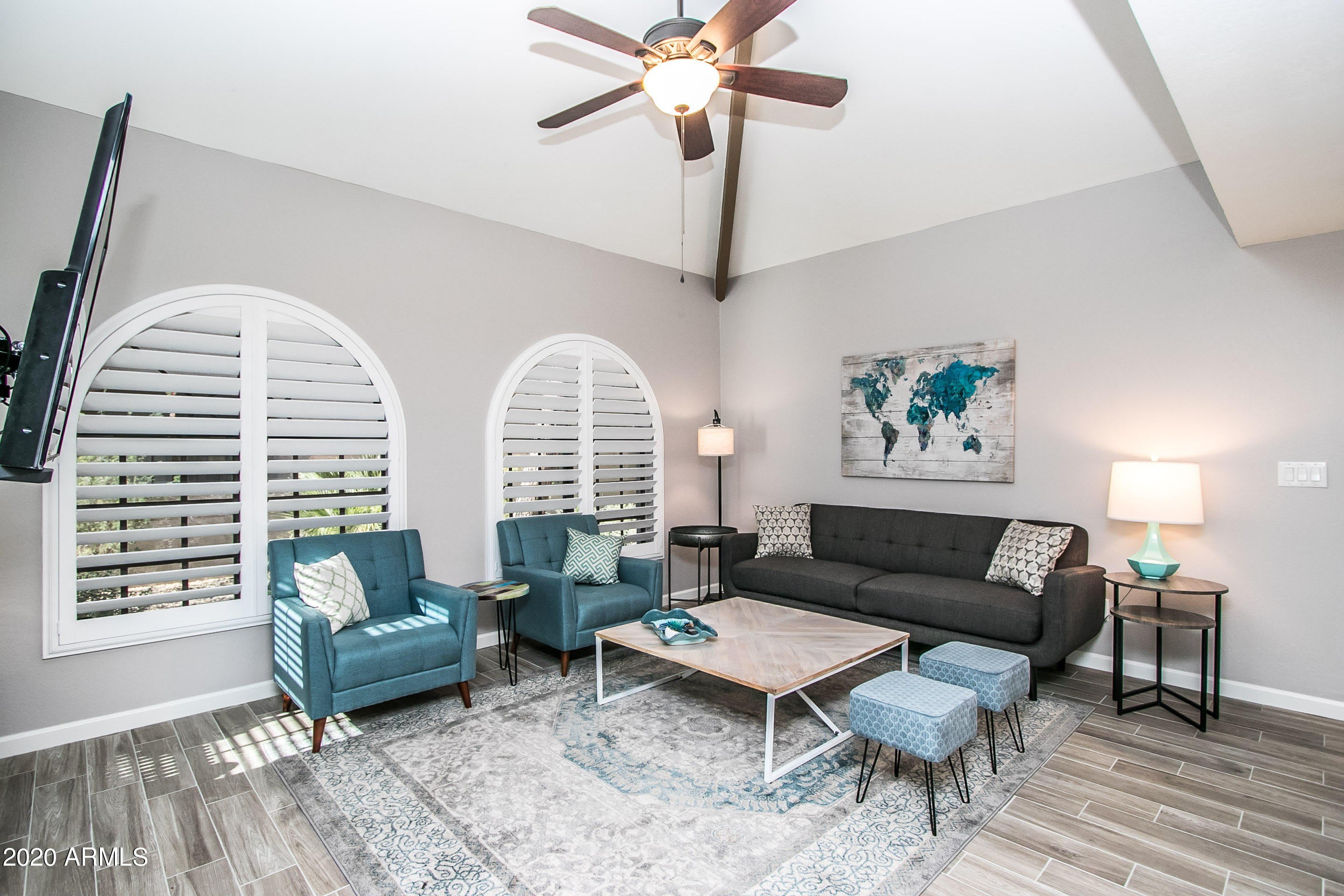 1211 N MILLER Road – photo 3