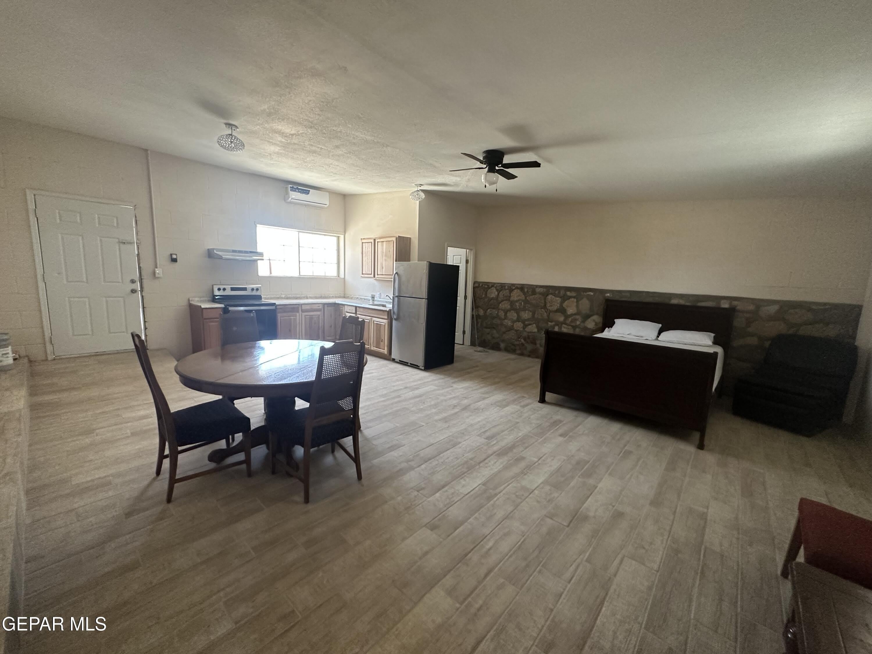 4640 La Luz Avenue – photo 4