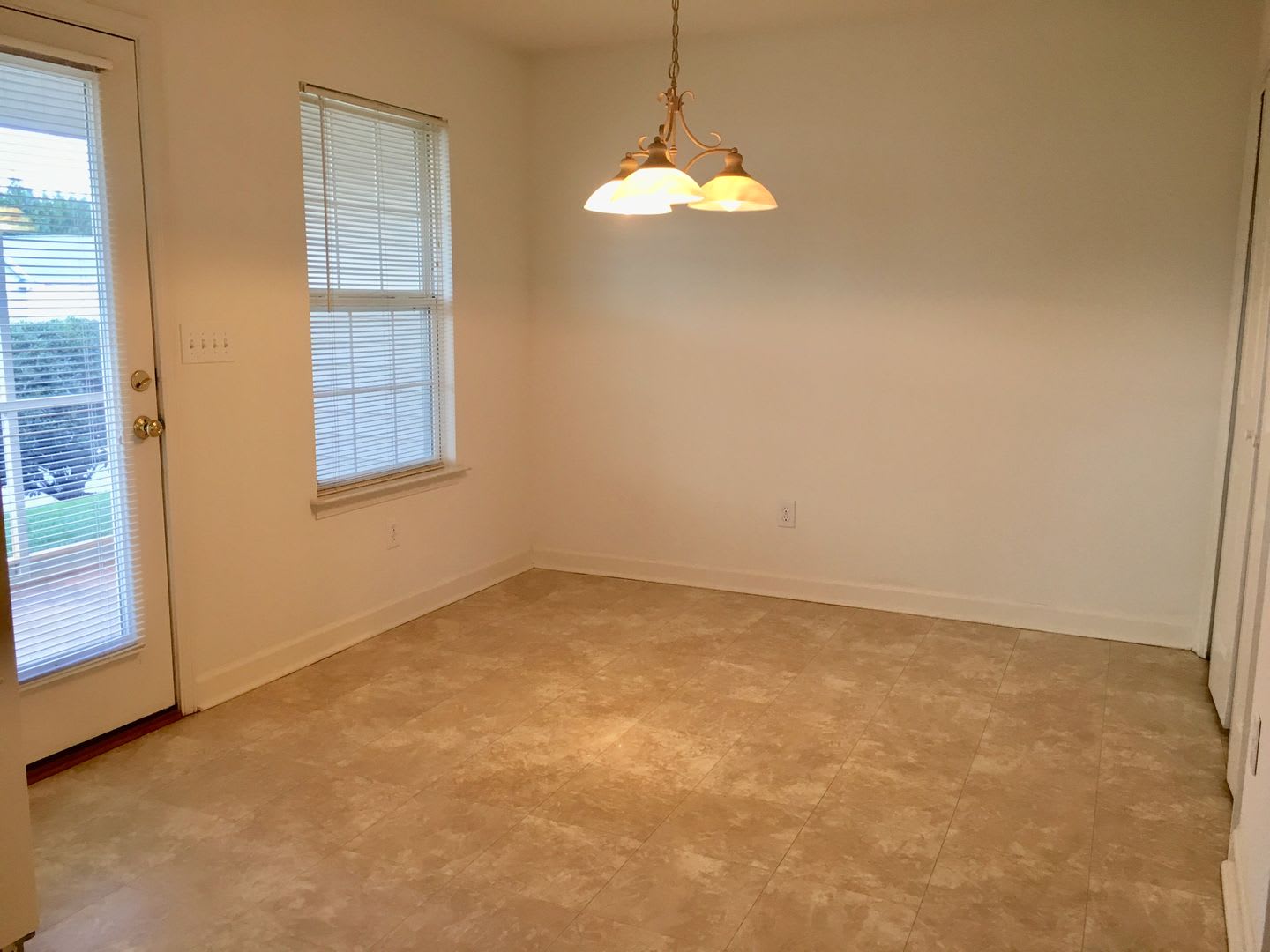 1348SF 2BR 2.5BA – photo 5