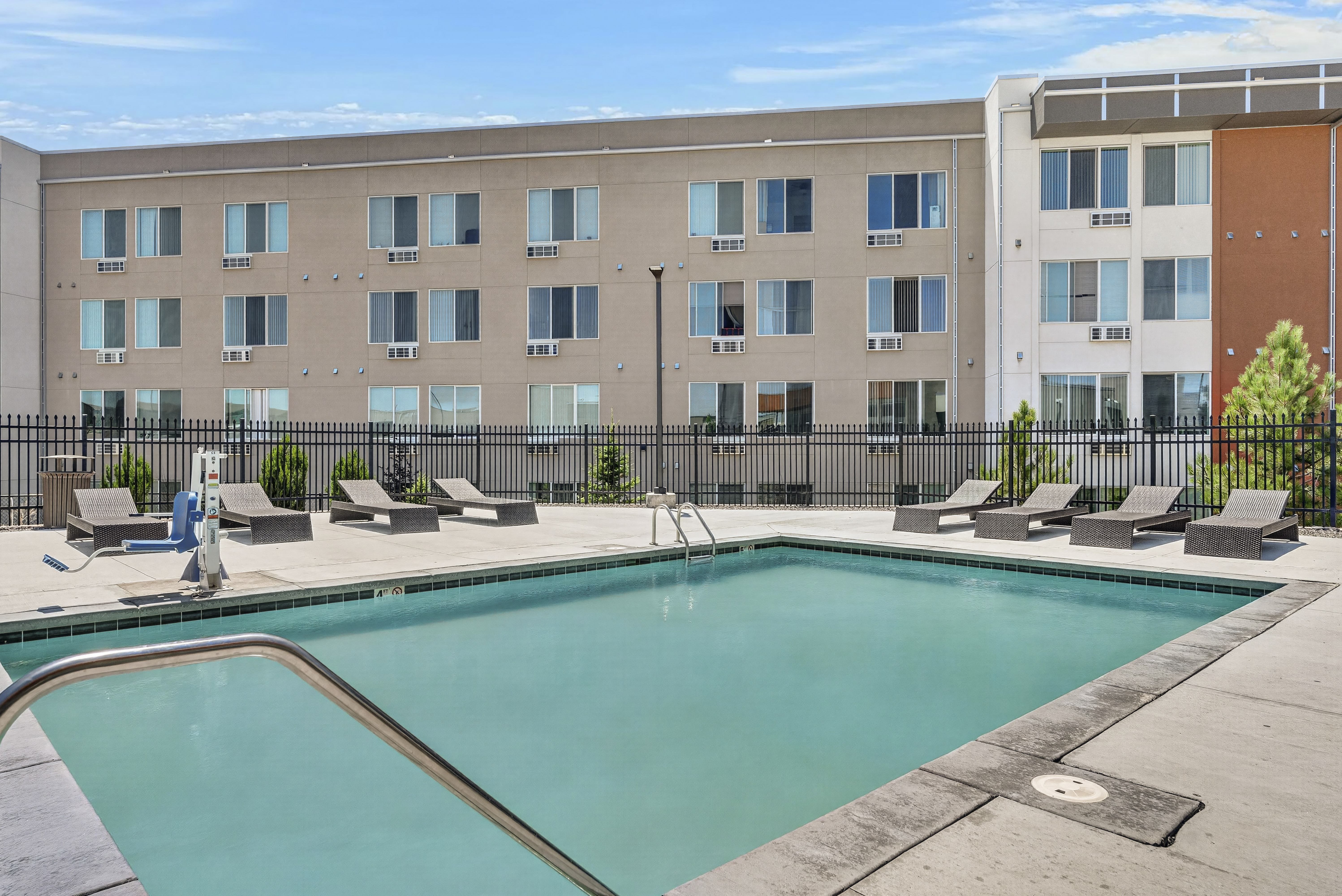 Academy Heights – photo 5