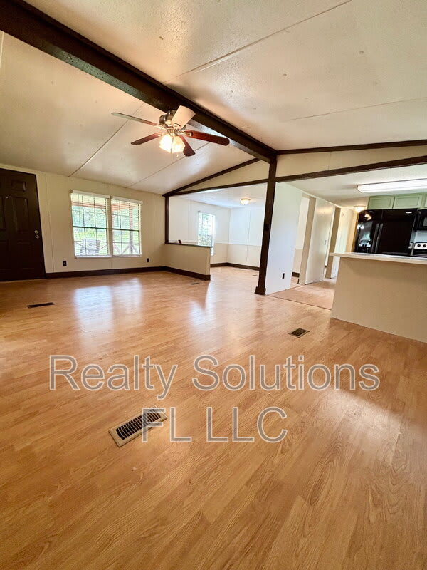15518 Lake Apopka Road – photo 4