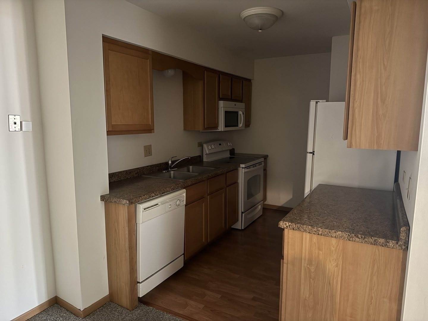 215 Morgan Court – photo 2