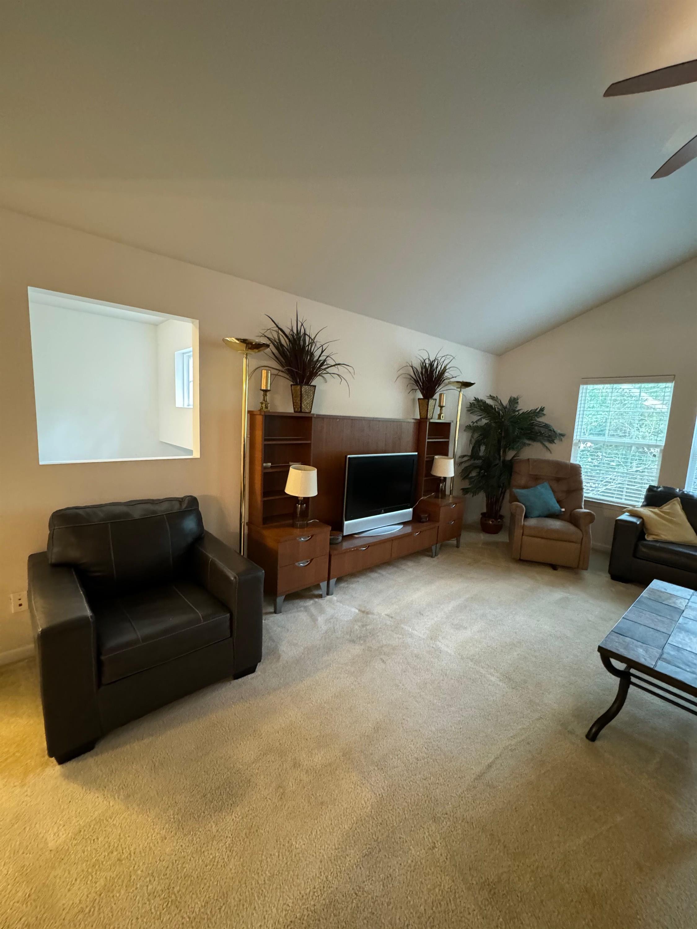 116 Brentwood – photo 3